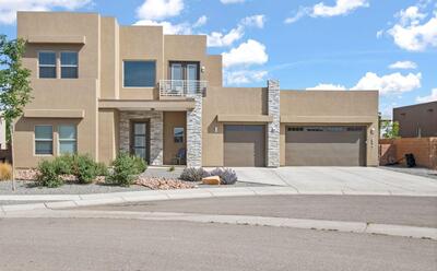 6527 TRESTLE GLEN Road NW, Albuquerque 