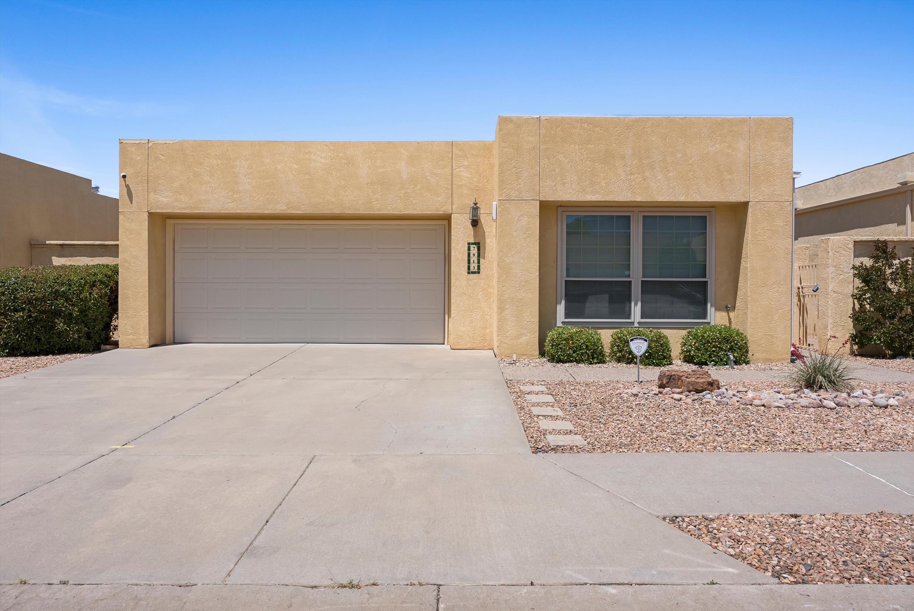 7913 WOODRIDGE Drive NE - Main Image