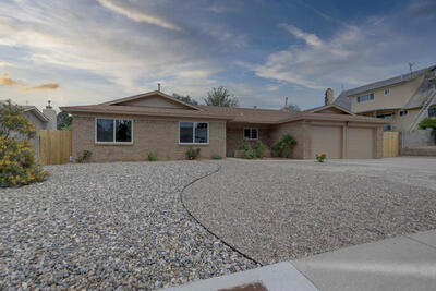 12217 VIENNA Drive NE, Albuquerque 