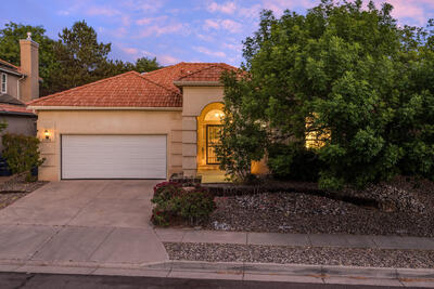 6320 ELK HORN Drive NE, Albuquerque
