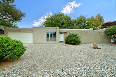 6801 BAKER Avenue NE, Albuquerque
