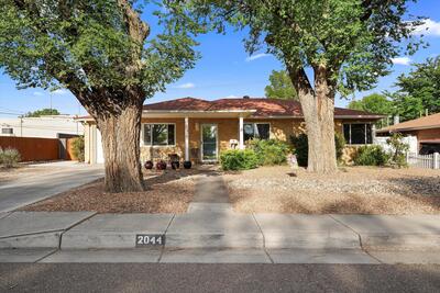 2044 WISCONSIN Street NE, Albuquerque