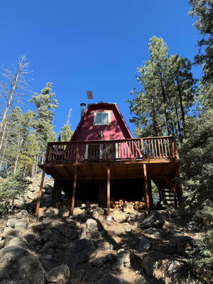 123 PINE Drive, Jemez Springs 