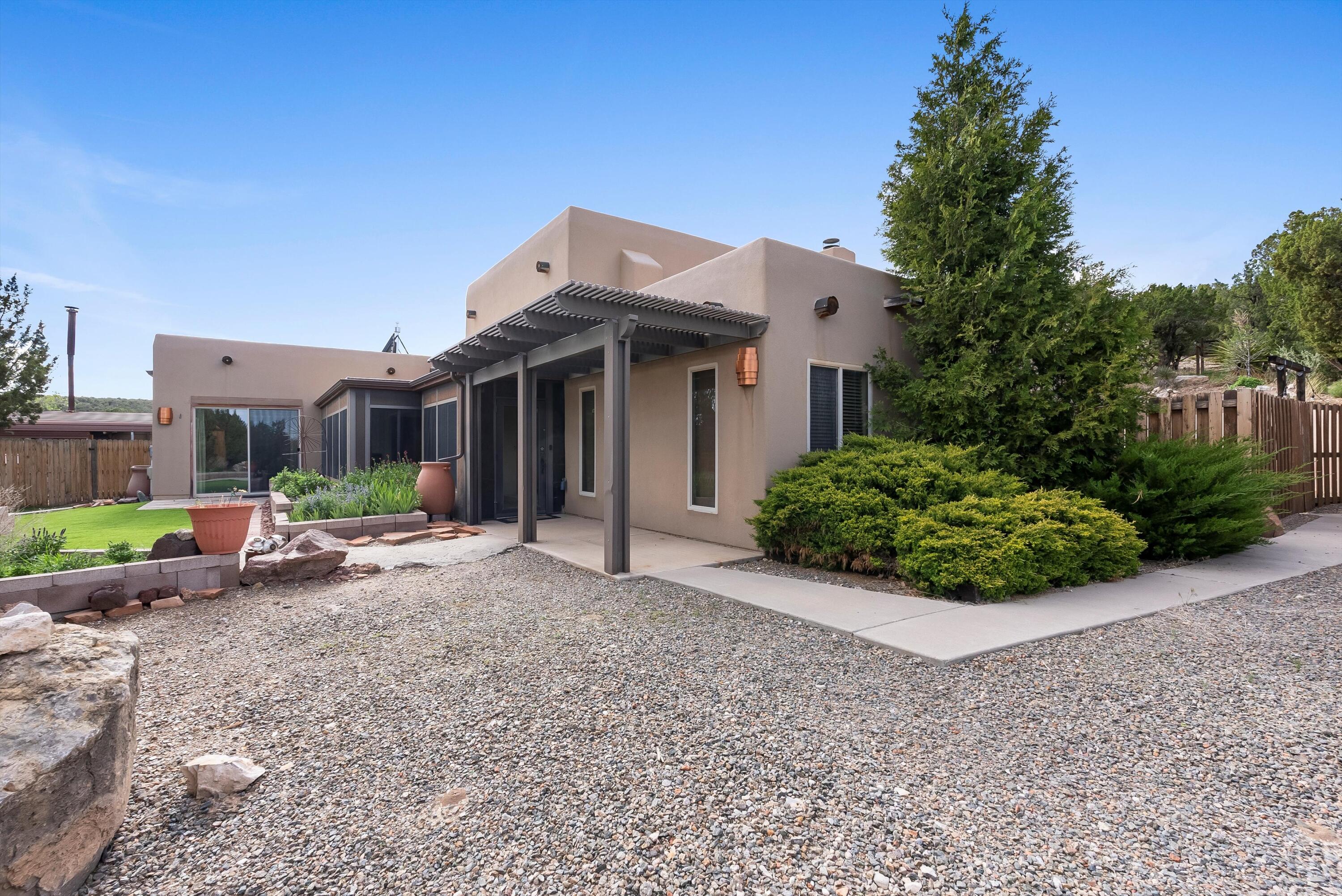 98 EDGEWOOD 7 - Main Image