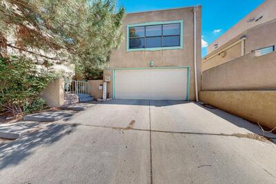 9230 OSUNA Place NE, Albuquerque