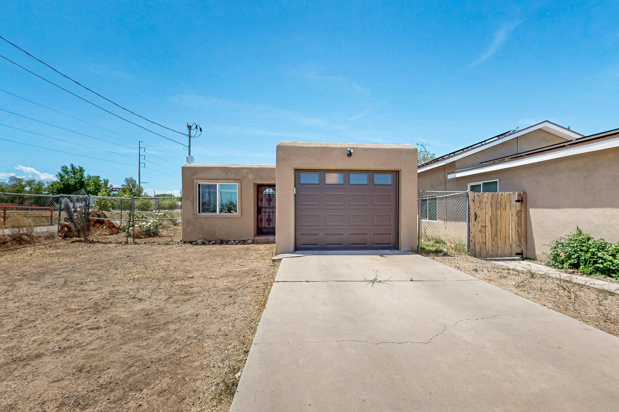 202 AZTEC Road NW - Main Image
