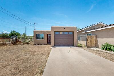 202 AZTEC Road NW, Albuquerque