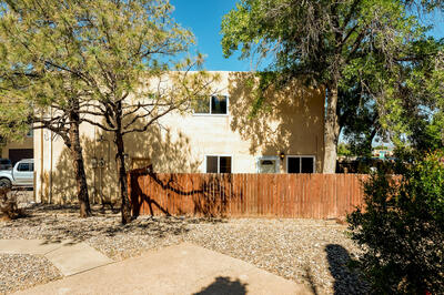 12009 STILWELL Drive NE C, Albuquerque