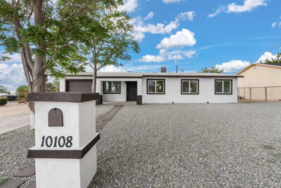 10108 JENARO Street SW, Albuquerque