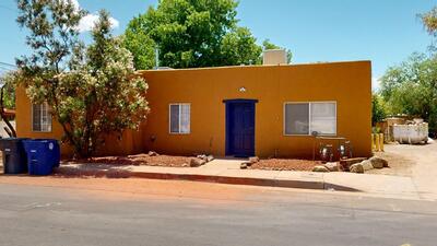 1203, Albuquerque