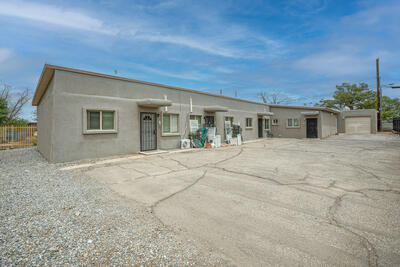 1036 MADEIRA Drive SE, Albuquerque