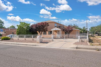 1624 SUNSHINE Terrace SE, Albuquerque