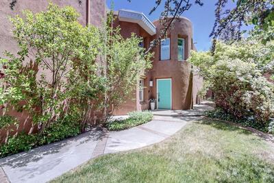 2904 CALLE DE ALAMO NW, Albuquerque