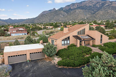 450 LIVE OAK Lane NE, Albuquerque