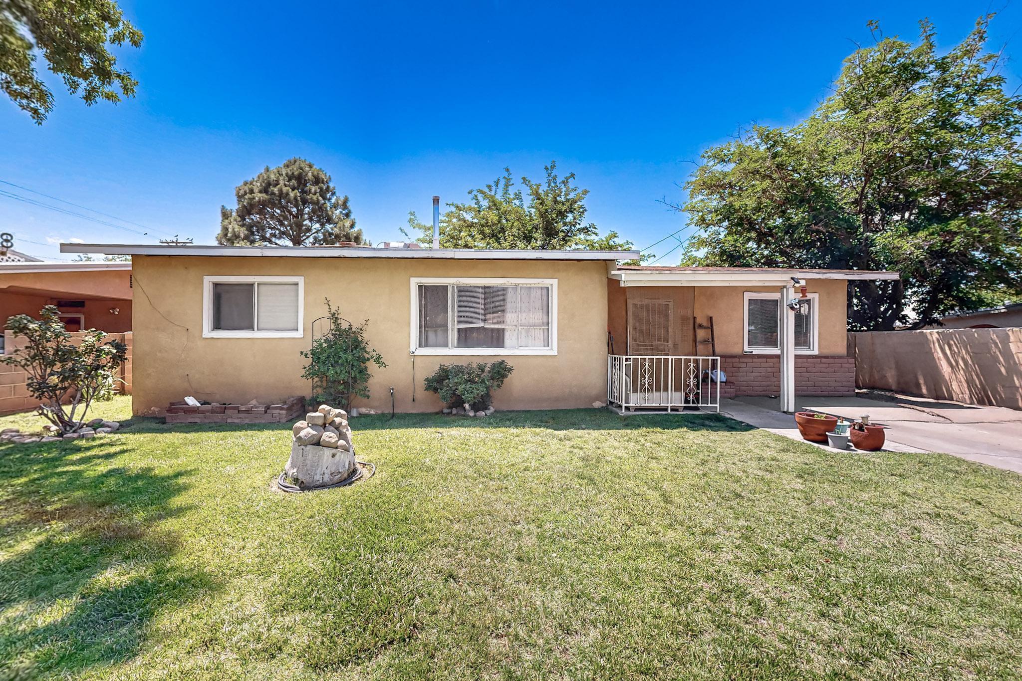 4011 BROADVIEW Place NW - Main Image