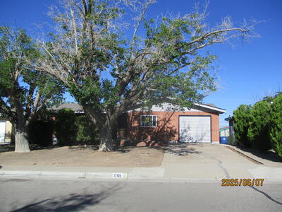 1705 CORNELL Drive SE, Albuquerque