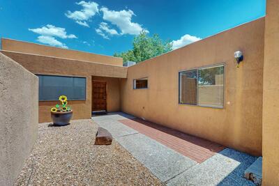 1910 QUAIL RUN Road NE, Albuquerque