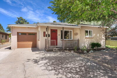 708 WASHINGTON Street NE, Albuquerque