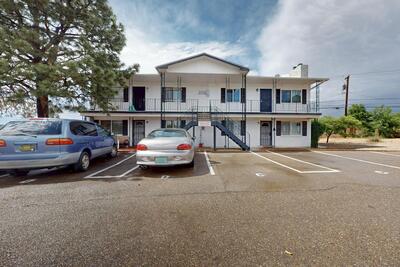 3931 ORTIZ Court NE B, Albuquerque