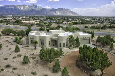 44 ROADRUNNER Trail, Placitas 
