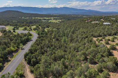 33 Los Pecos Lp, Tijeras 