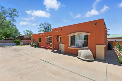 156 PUEBLO LUNA Drive NW, Albuquerque