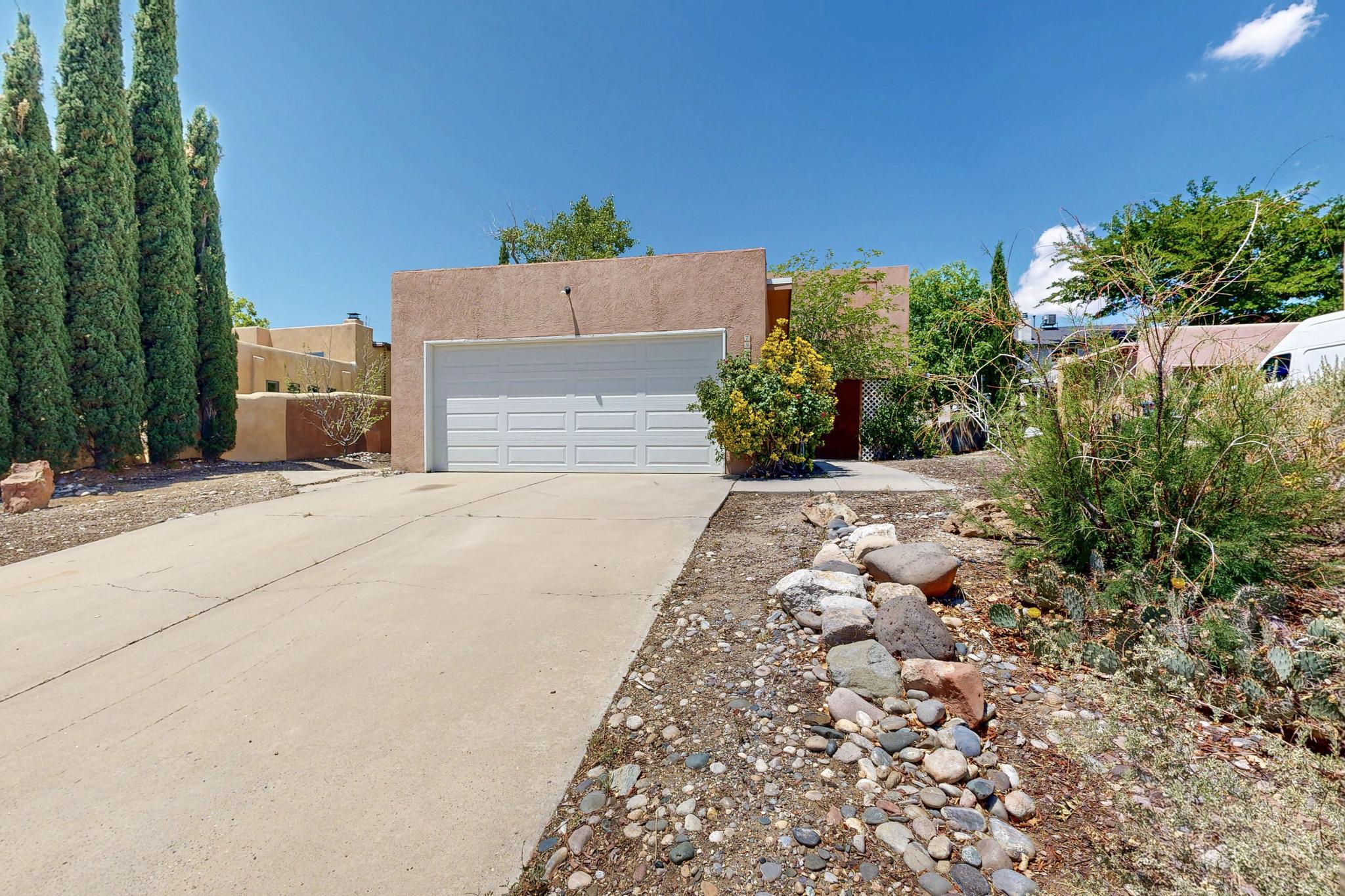 7939 INDEPENDENCE Drive NW - Main Image