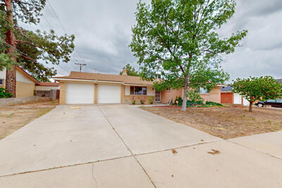 8506 LAS CAMAS Road NE, Albuquerque