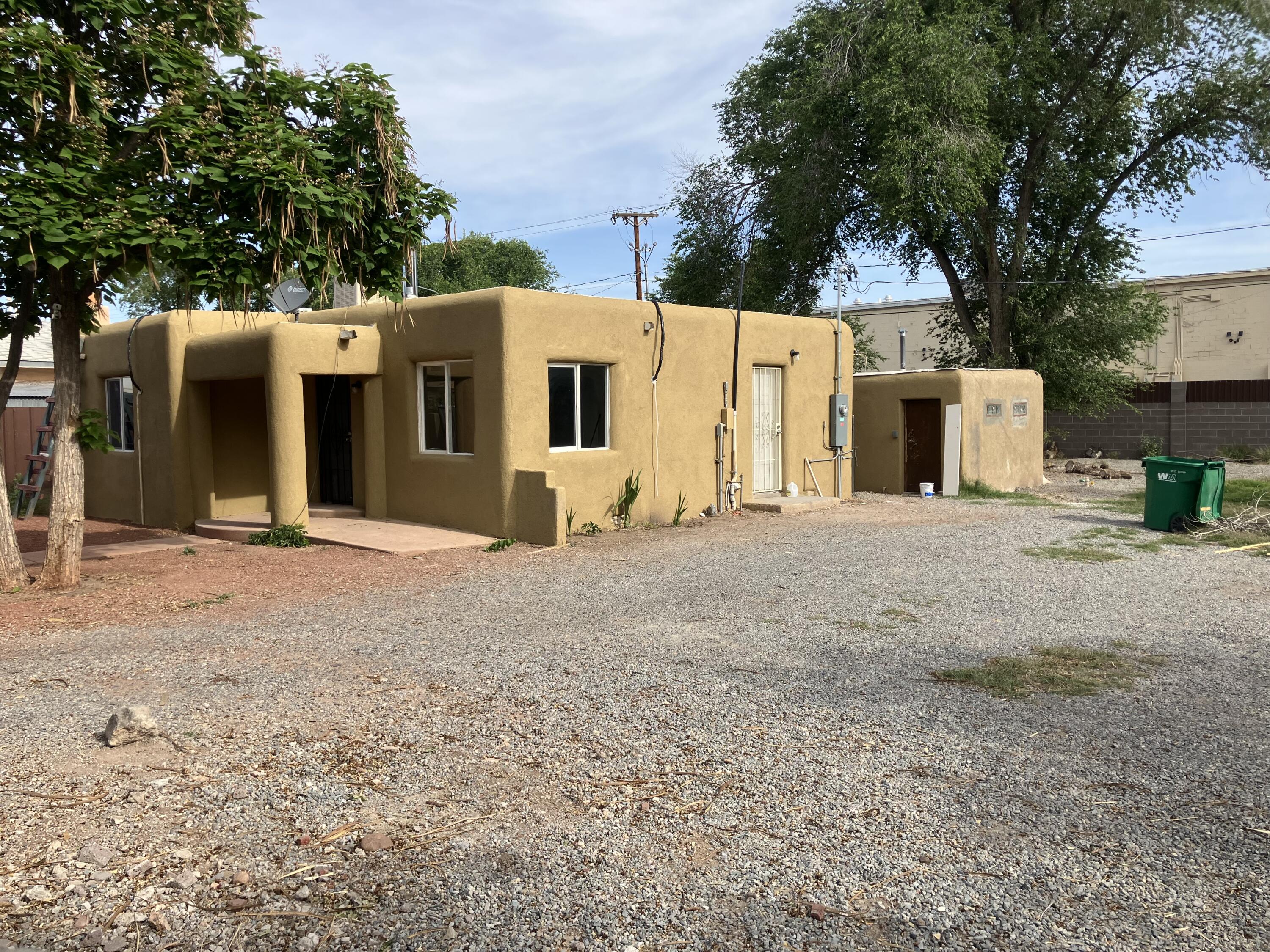 3107 DRAXTON Avenue SW - Main Image