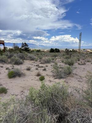 1220 VILLA Road SE, Rio Rancho 