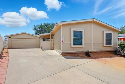 8320 RIVER Street NE, Albuquerque