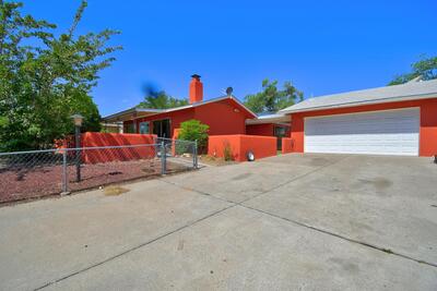 501 GRAL TREVINO Drive SE, Rio Rancho