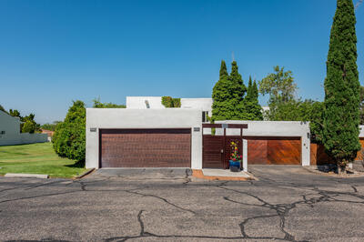12 La Villita Court NE, Albuquerque