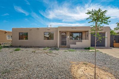 524 DOLORES Drive SW, Albuquerque
