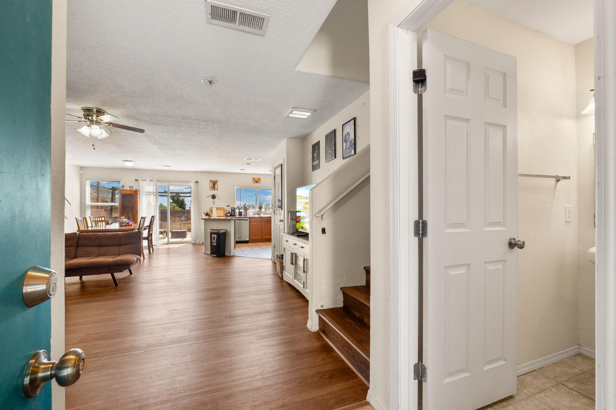 3038 MORRISSEY Street SW - Main Image