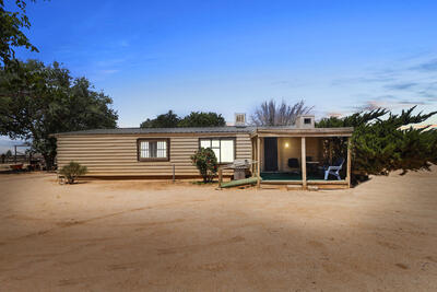 62 PRIMERO Road, Los Lunas 