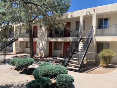 1431 Girard Boulevard NE Apt 29, Albuquerque