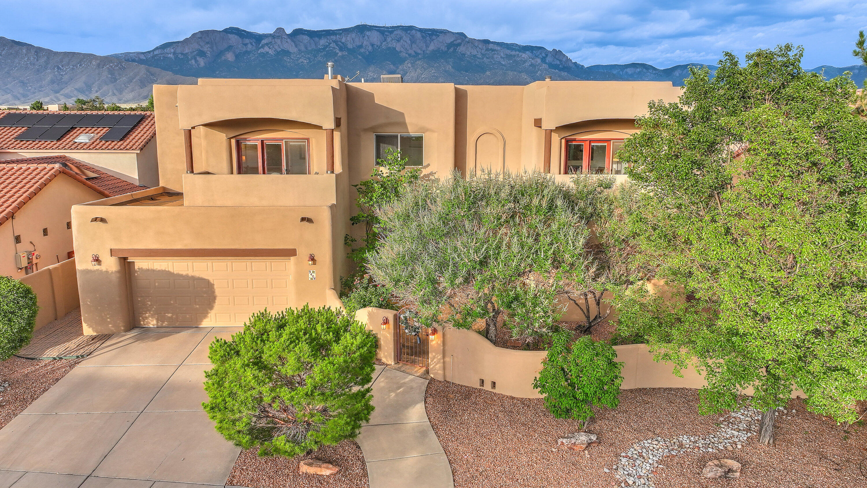 9404 BEAR MOUNTAIN Trail NE - Main Image