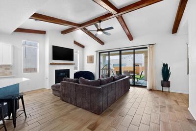 6032 NAUMAN Drive SE, Albuquerque
