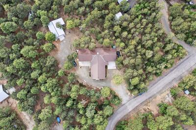 16 BOBOLINK Lane, Tijeras 