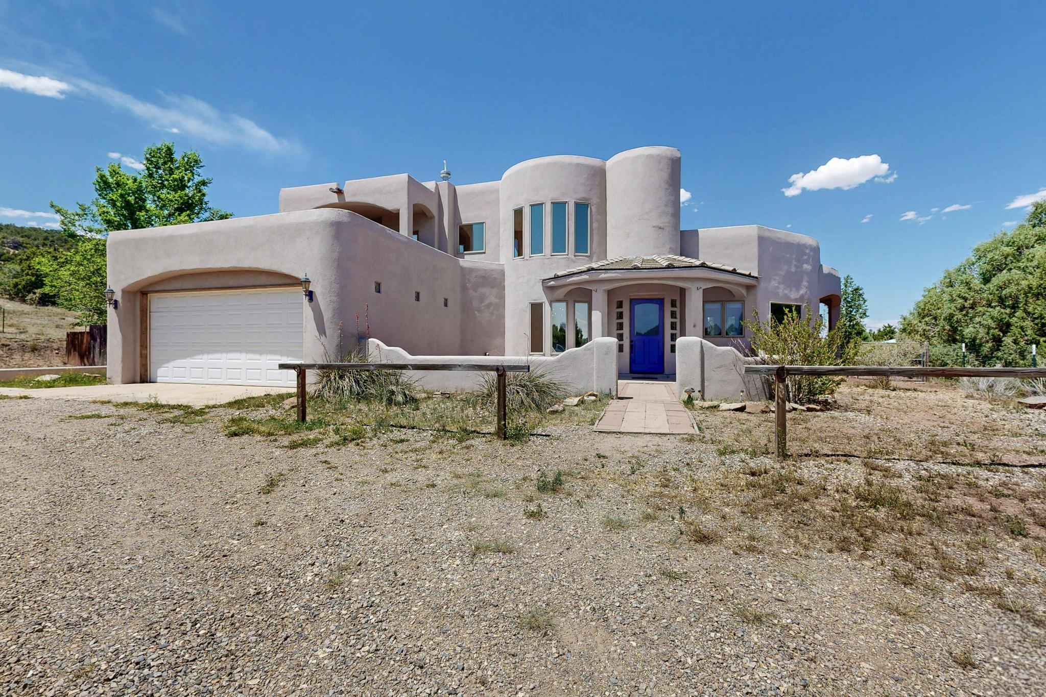10 FRANCISCO Road - Main Image
