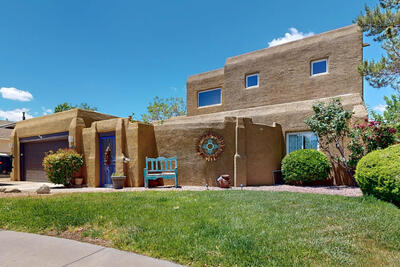 7323 GENERAL KEARNY Drive NE, Albuquerque