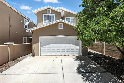 1535 PHOENIX Avenue NW, Albuquerque
