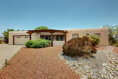 260 IVORY Road SE, Rio Rancho