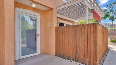 4701 MORRIS Street NE 402, Albuquerque