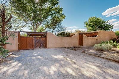 3009 INDIAN FARM Lane NW, Albuquerque