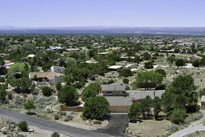 338 WHITE OAKS Drive NE, Albuquerque