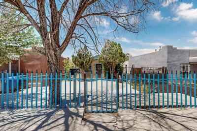 813 BROADWAY Boulevard SE, Albuquerque