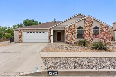 1332 ELKSLIP Drive NE, Rio Rancho