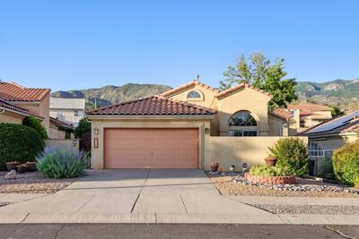 1112 TITLEIST Drive NE, Albuquerque